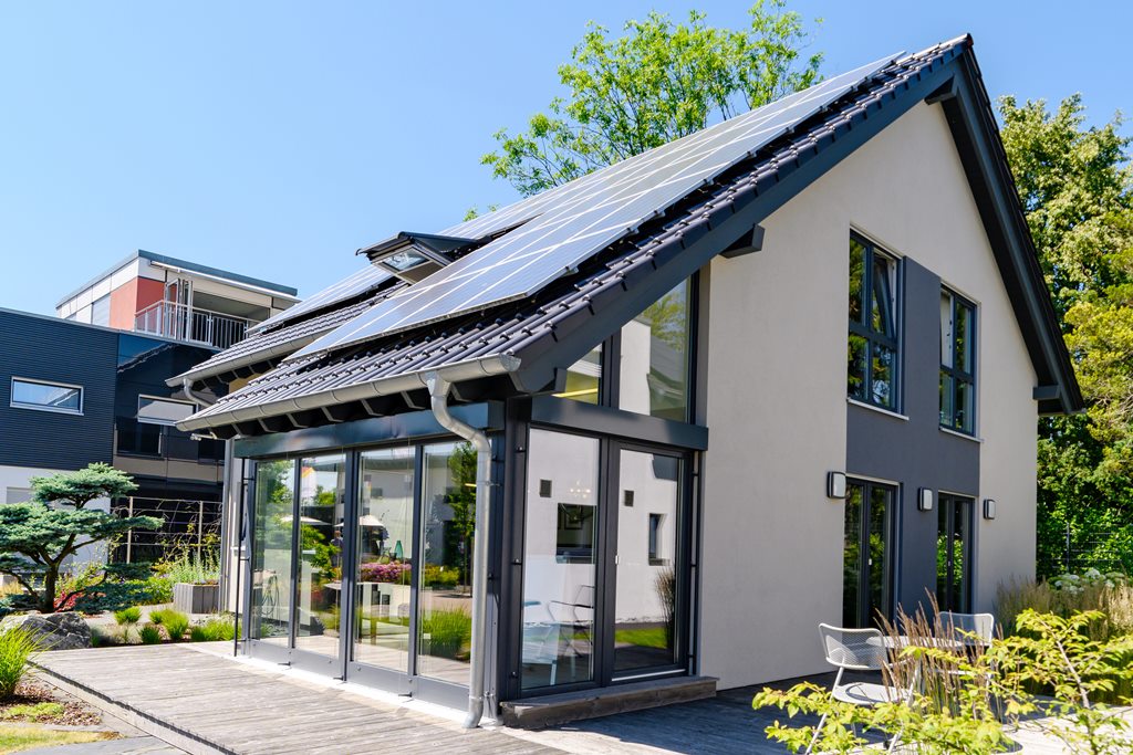 Fensterreinigung an einem Privathaus in Hannover